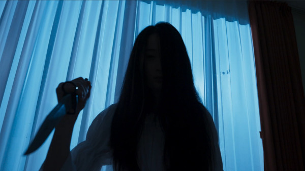与美女合租的99种死法