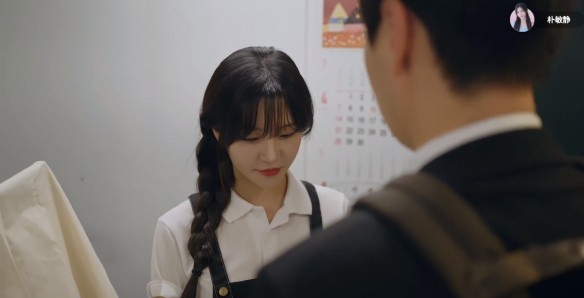 阿西美女室友竟然